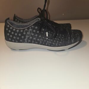 Dansko Hanna Women 38/US8 Black Fabric Nursing Polka Dot Lace Up Sneakers